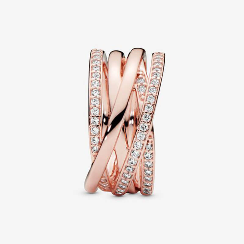 Luxury-Rose-Pendragon-Ring-3